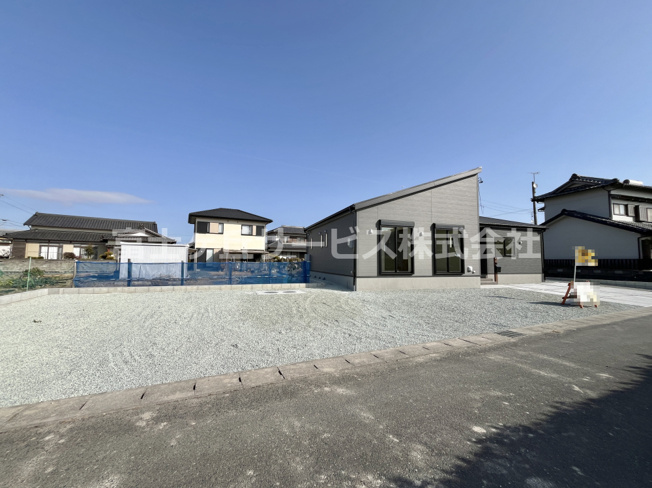 【駐車場】 | 袋井市中新田 3期 新築一戸建て | 駐車場があります