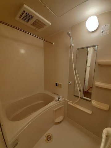 ウッドイン３番館の浴室