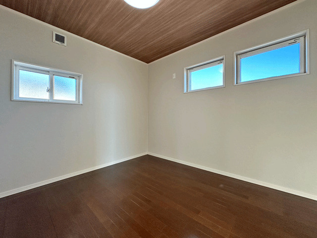 富谷市杜乃橋二丁目　高勝の家施工ハウス♪の洋室