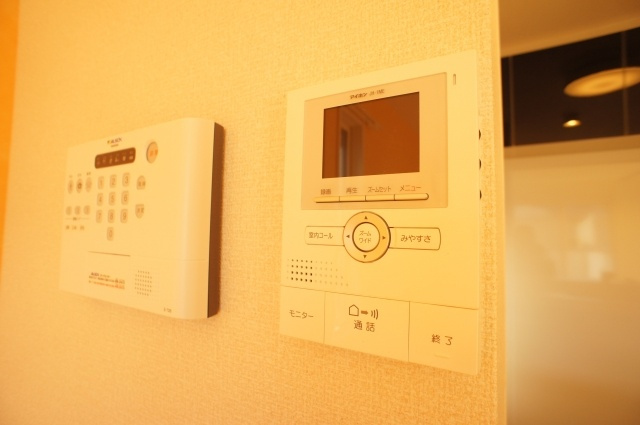 メイ　アジュールDのセキュリティ|反転です