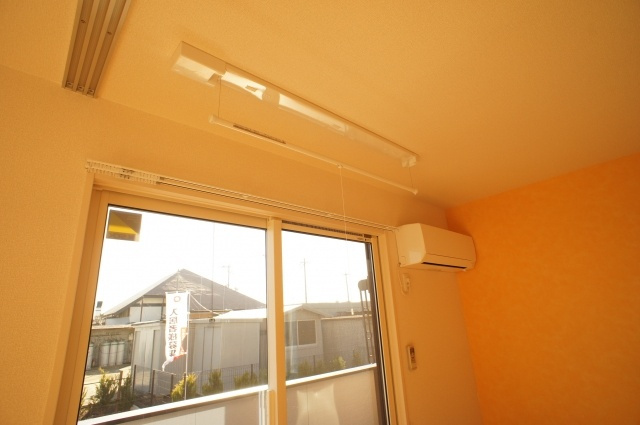 メイ　アジュールDの設備|反転です