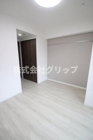 ラフィスタ横浜黄金町の洋室