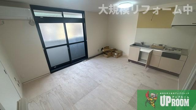 クレスト・K2の居間・リビング