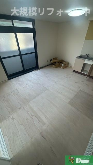 クレスト・K2の居間・リビング