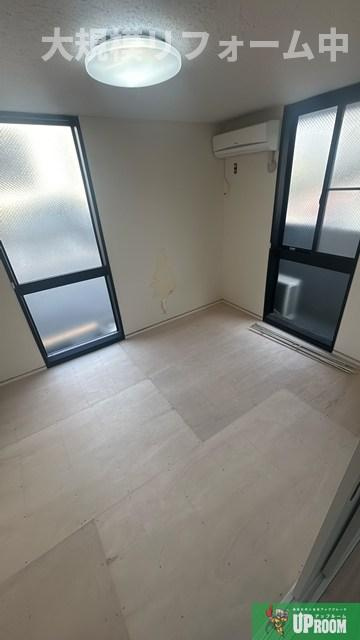 クレスト・K2の洋室