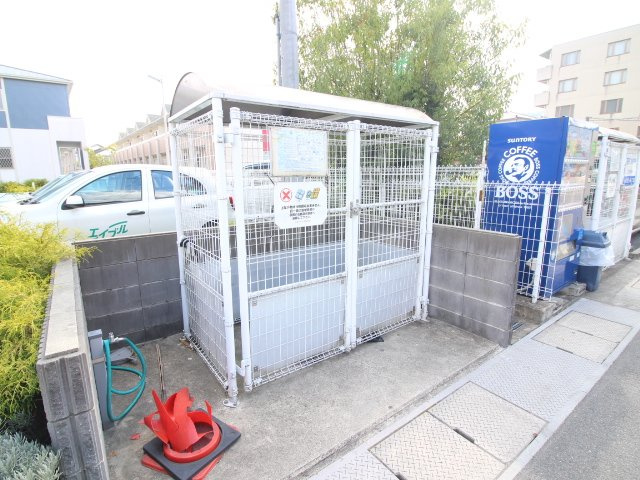 ペルル寺門のその他共用部分|敷地内ゴミ置き場