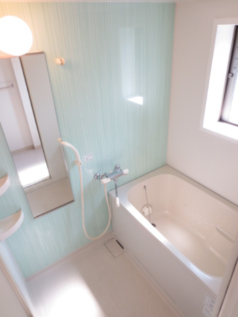 ペルル寺門の浴室