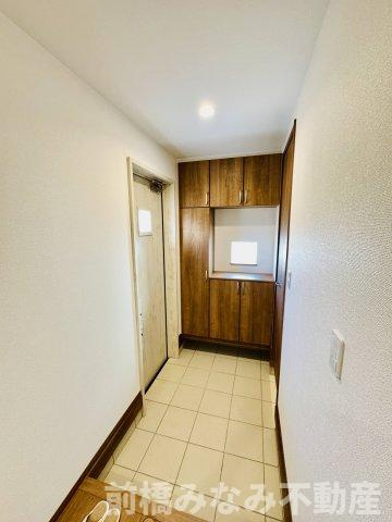 前橋市山王町7期　１号棟(全２棟)　ハートフルタウン　新築建売分譲の玄関|シンプルで使いやすい玄関です