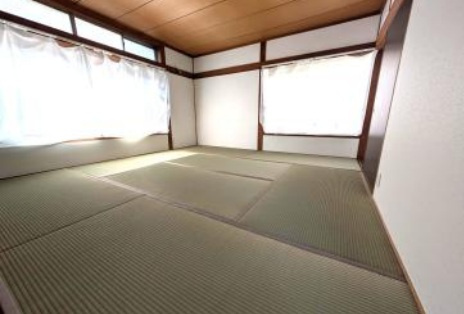 明石市中朝霧丘の和室