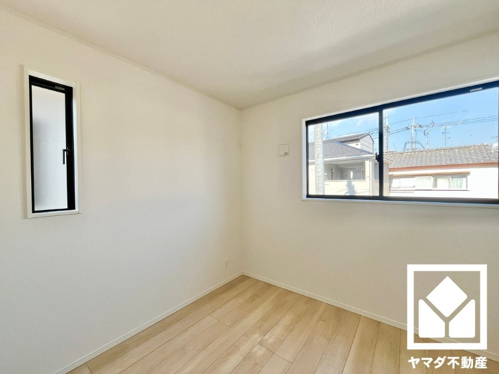 八幡市橋本尻江　第1　3号棟の外観