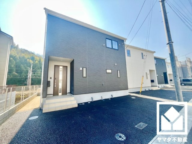 八幡市橋本尻江　第1　3号棟の外観