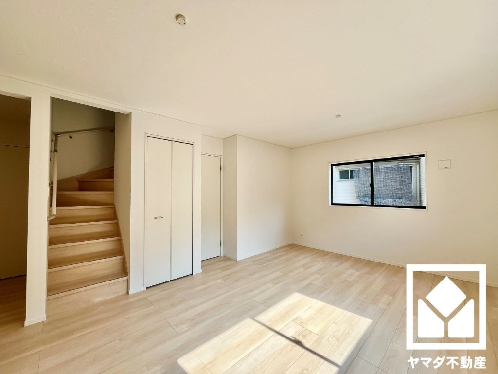 八幡市橋本尻江　第1　3号棟の外観