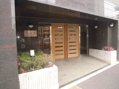 【エントランス】 | エクセリア旗の台