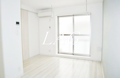 【居間・リビング】 | フェリーチェ梅屋敷Ⅱ | 洋室のお部屋です。