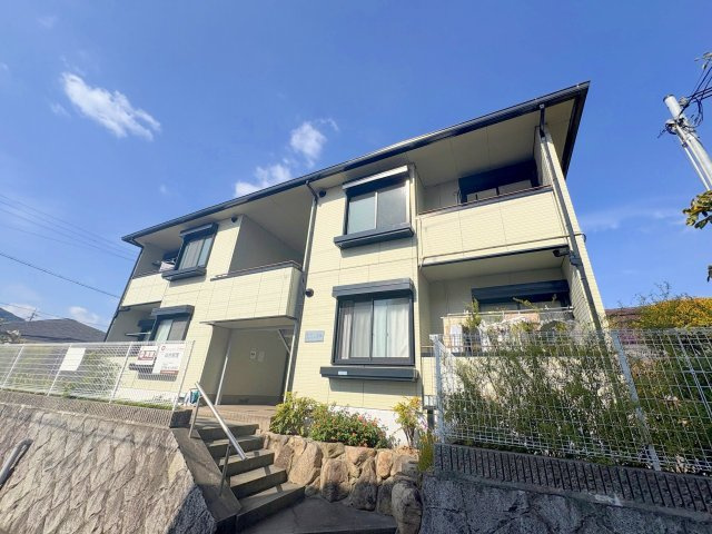 センターフィールド宝塚1