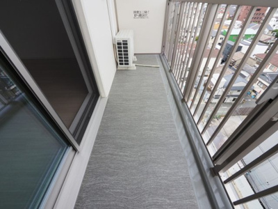 【バルコニー】 | リアライズ今里南 | 落ち着いた時間を過ごせるバルコニーです