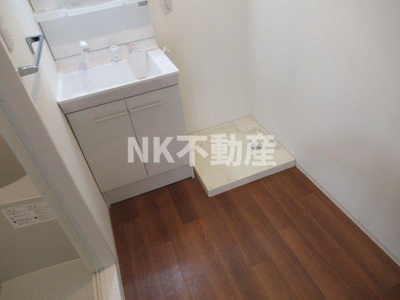 【洗面所】 | 小若江2丁目貸家（長瀬賃貸） | 洗面所です