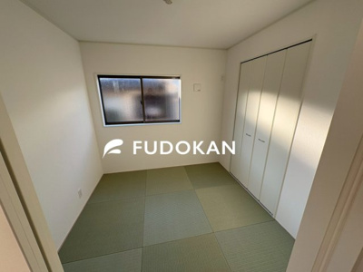 【内観：施工例】 | 山形市江南第24【新築建売住宅】1号棟 | 客間としてもお子様のプレイルームとしてもご活用頂けます。