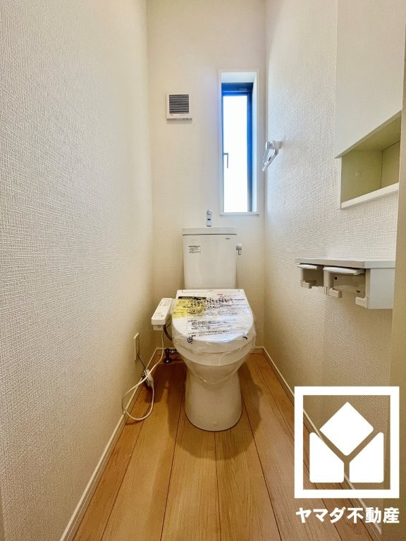 八幡市橋本尻江　第1　4号棟のトイレ