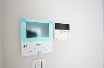 【セキュリティ】 | Bon Maison M | モニター付きインターホンで防犯面も安心です！