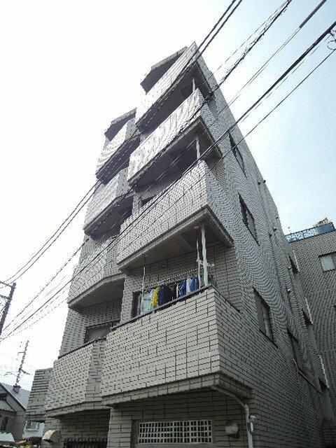 メゾン塚本の外観