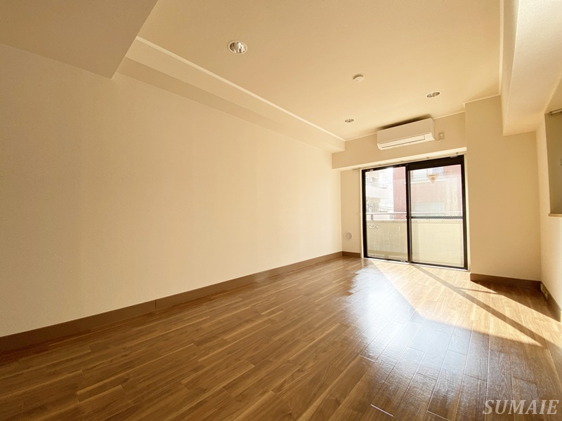 駒込大河原ビルの居間・リビング|7.5帖の洋室です☆