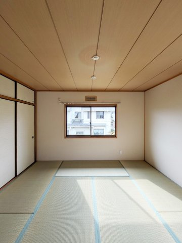 藤原台北町6丁目（6-10）一戸建の和室|来客時にも便利な和室付き