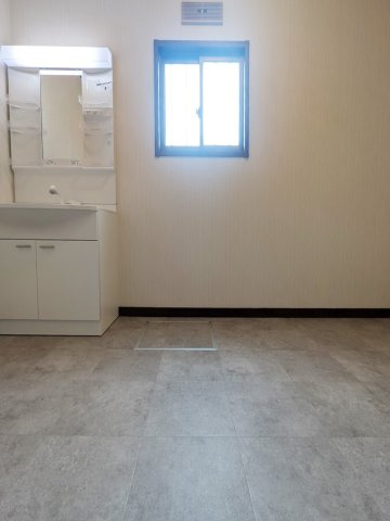 藤原台北町6丁目（6-10）一戸建の洗面所