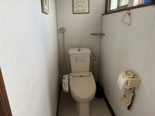 価格改定！緑ケ岡5丁目　平屋4LDK！！のトイレ|シャワユニット付きトイレです。