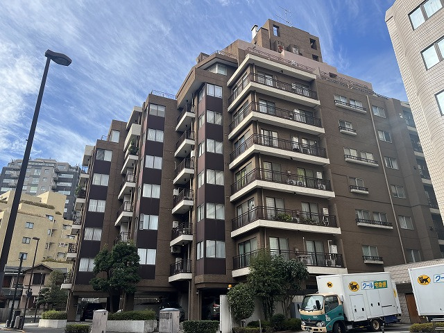 番町千鳥ヶ淵アビタシオンの外観