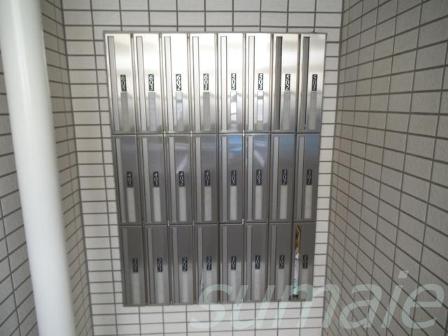 コンフォール浮間舟渡のその他共用部分|集合郵便受けもあります！