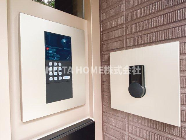 アンビシアのセキュリティ|オートロック完備で安心◎