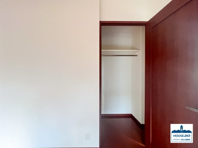 南向き角住居！LDK約20帖！ D'グランセ東山元町の収納