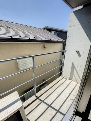 【バルコニー】 | アート・フル稲田堤 | ※同建物ほかのお部屋の写真です。

