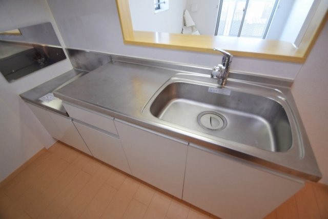 パールウイングⅢのキッチン|2口コンロ設置可能