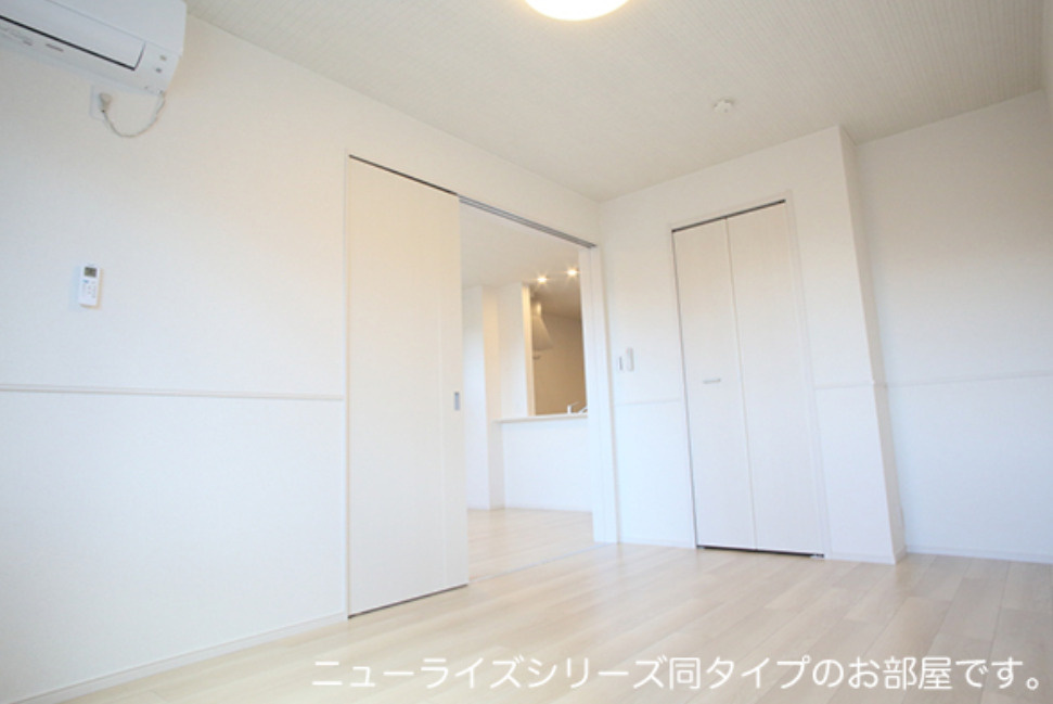 プロスペリテⅣ Ｂ棟の洋室