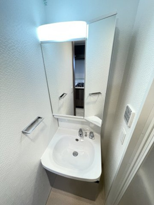 【独立洗面台】 | エステムコート神戸湊町