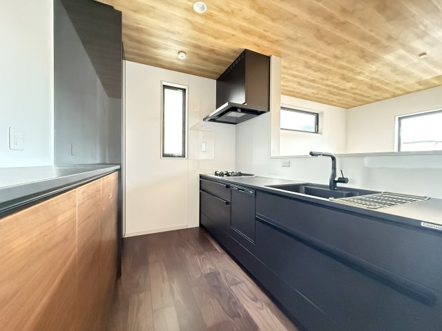 垂水区山手8丁目新築戸建のキッチン