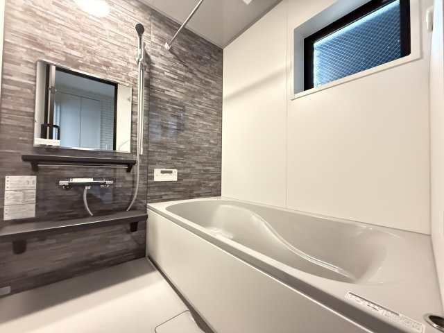 垂水区山手8丁目新築戸建の浴室