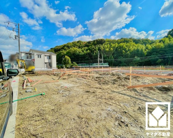八幡市橋本尻江　第1　5号棟の前面道路含む現地写真|11月7日　現地写真更新
