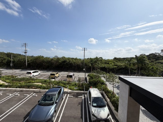 【展望】 | モンドミオ沖縄リゾートライカムヒルズ | オーシャンビュー♪（実際の方が海見えます）