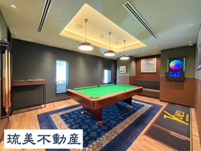 【ロビー】 | モンドミオ沖縄リゾートライカムヒルズ | BBQテラス、ゴルフラウンジ、マスターラウンジ、プレイラウンジ、オーナーズラウンジ＆ゲストラウンジなど多彩な共用施設がございます♪