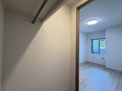 【収納】 | モンドミオ沖縄リゾートライカムヒルズ | 洋室6帖＋WIC付き♪