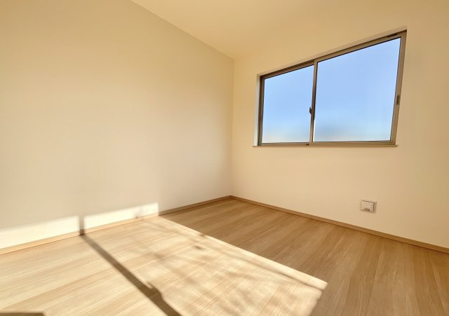 【洋室】 | 千葉市中央区大森町５１２番 | 建築施工例