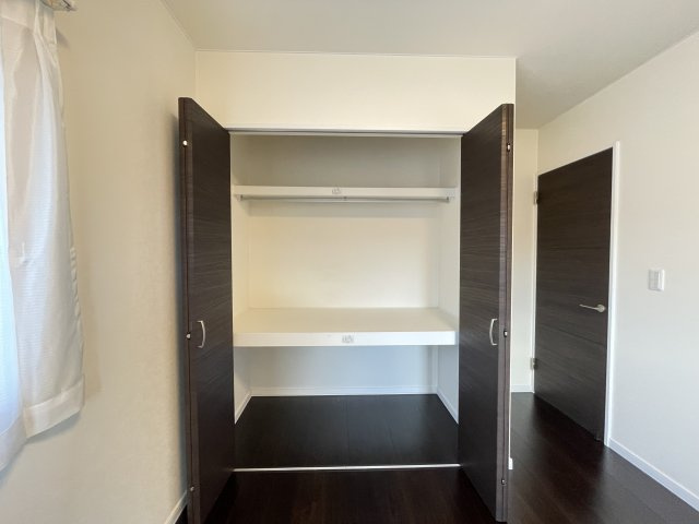 八戸市大字白銀町字栗沢道の収納