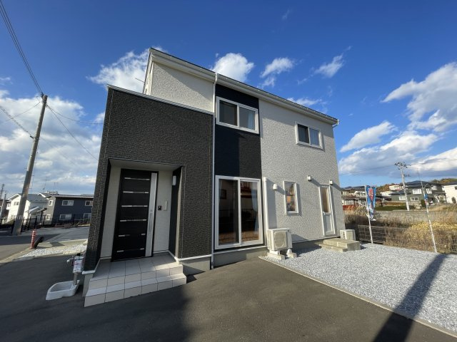 八戸市大字白銀町字栗沢道