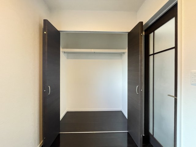 八戸市大字白銀町字栗沢道の収納