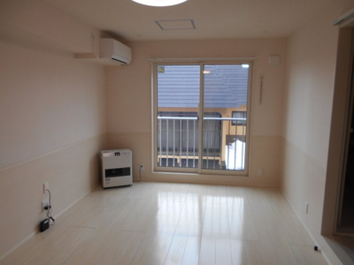 【居間・リビング】 | shoushou惣 | 同棟別部屋の写真です