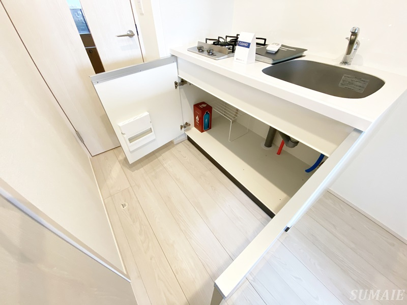 シーズンフラッツ中十条の収納|キッチン下収納です☆