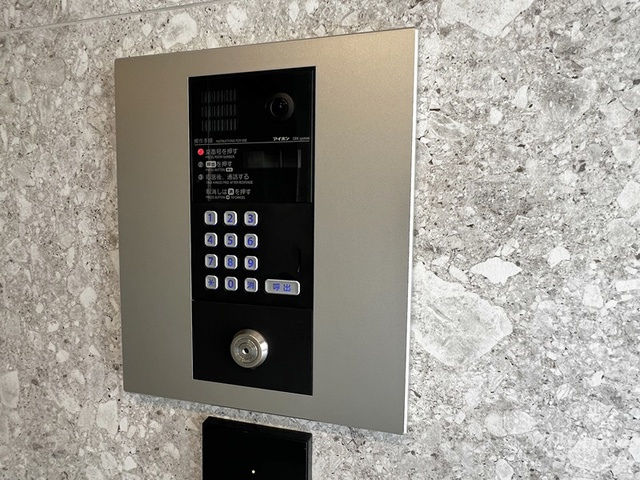 シーズンフラッツ中十条のセキュリティ|オートロックです☆